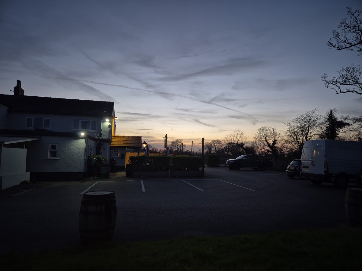 Goodebags tweet media