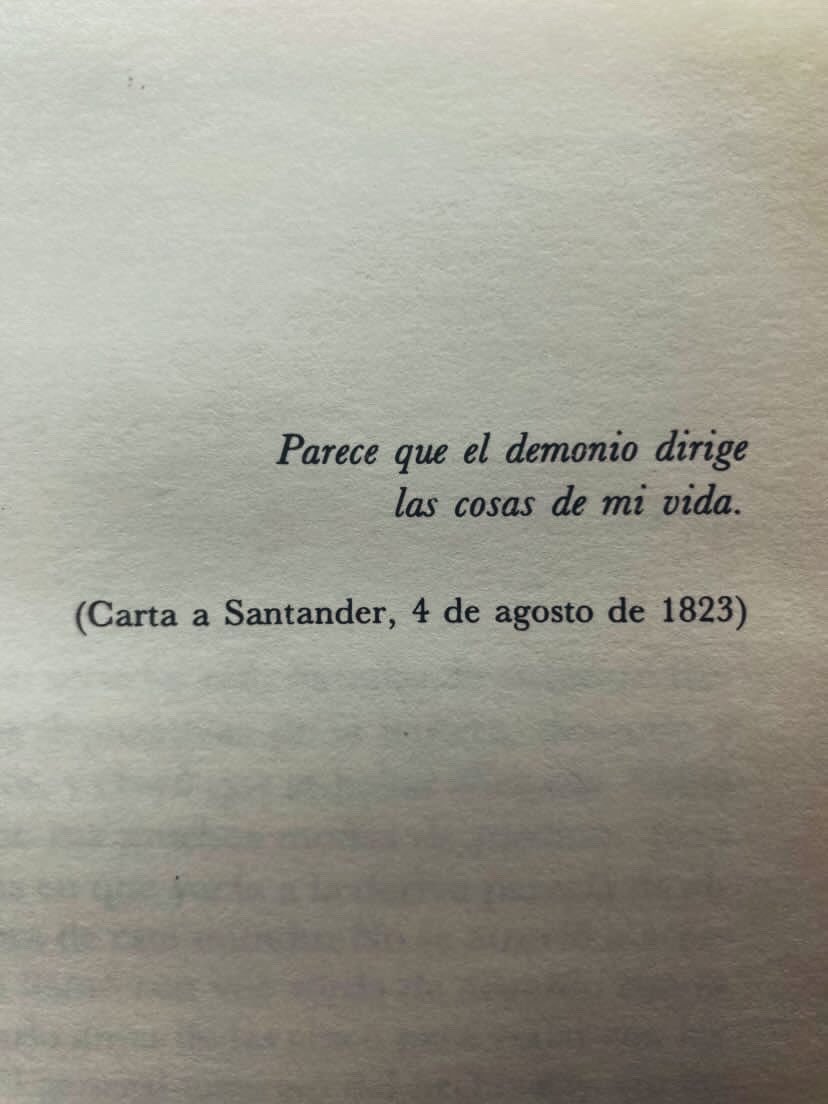 Cementedelibros's tweet photo. Parece que el demonio dirige las cosas de mi vida. (Carta a Santander, 4 de agosto de 1823).
Fragmento de “el general en su laberinto” de un tal Gabriel García Márquez.
#cementeriodelibros https://t.co/CDtdhCN99Z