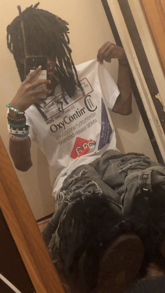 kya 🐾 🦴 tweet media