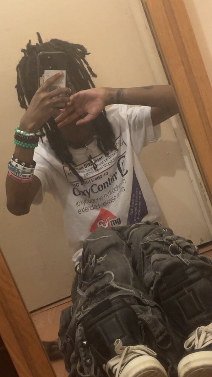 kya 🐾 🦴 tweet media