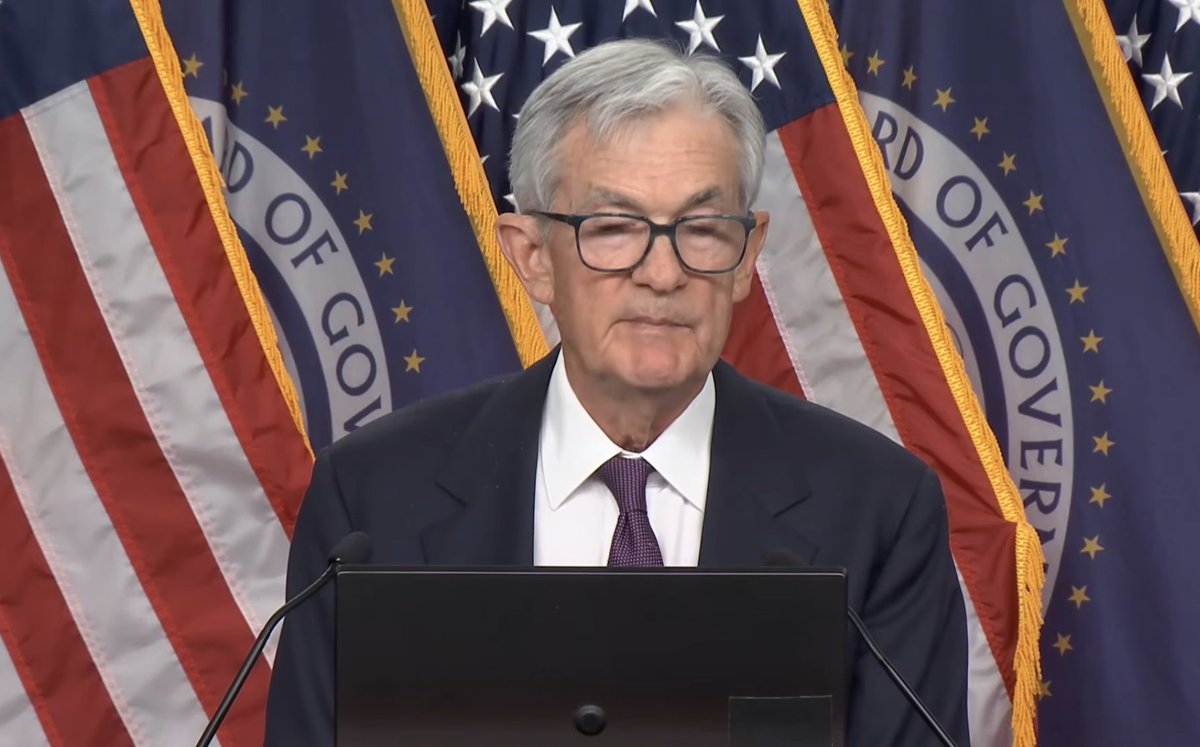 Coin Bureau tweet media