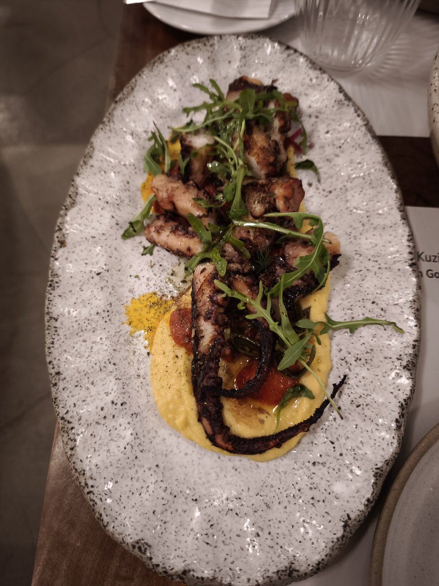 Duxtro 🔥 tweet media