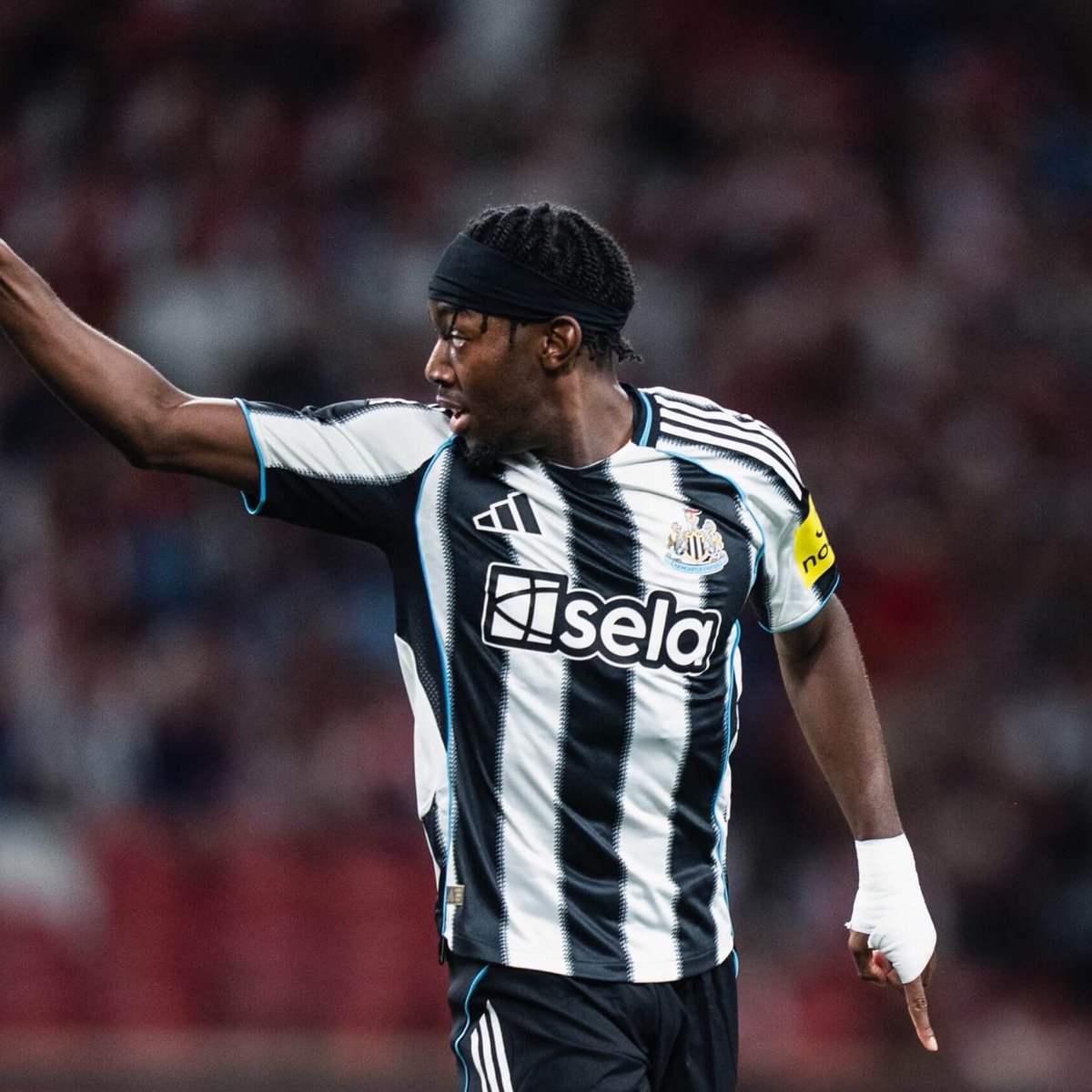 The Touchline | 𝐓 tweet media