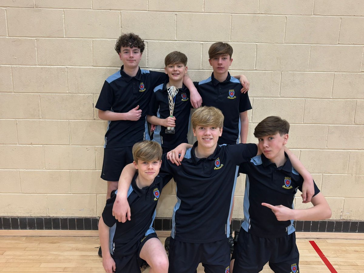 ⭐️ DE LA SALLE PE ⭐️ tweet media