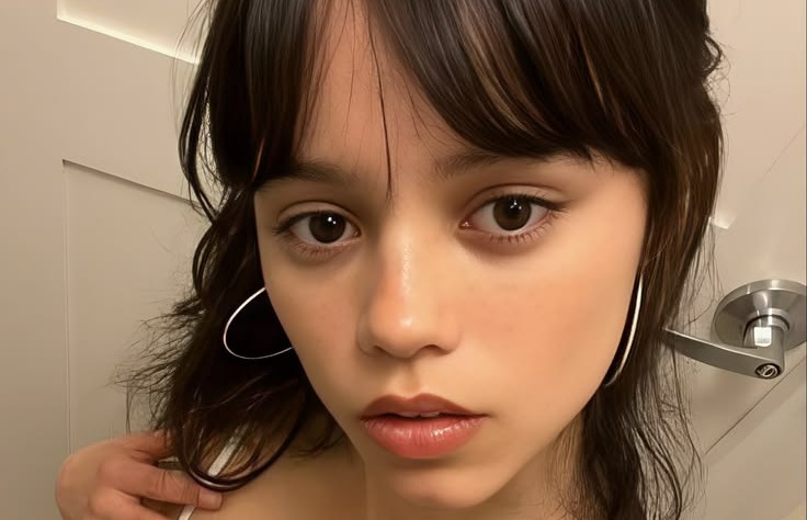 LockScreen_Art tweet media