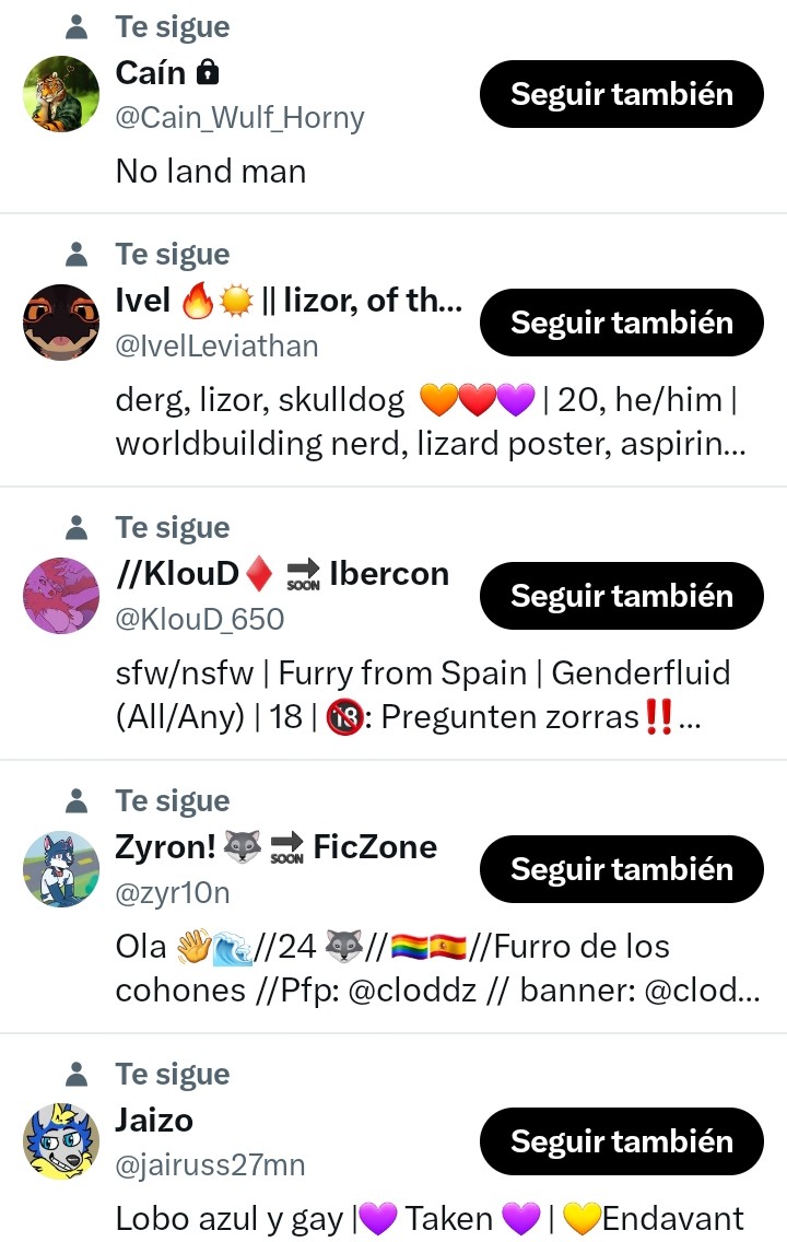 C.R comic tweet media