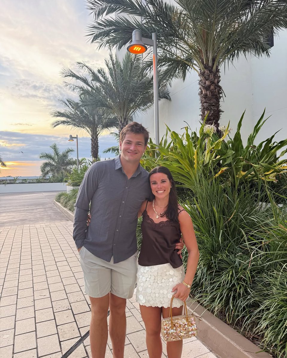 New England Sports Fellow tweet media