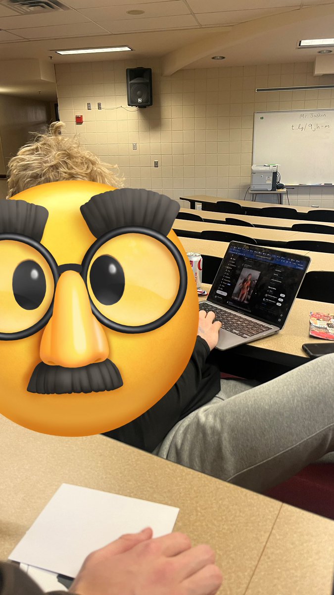 Le'Veon "YBG" Bell tweet media