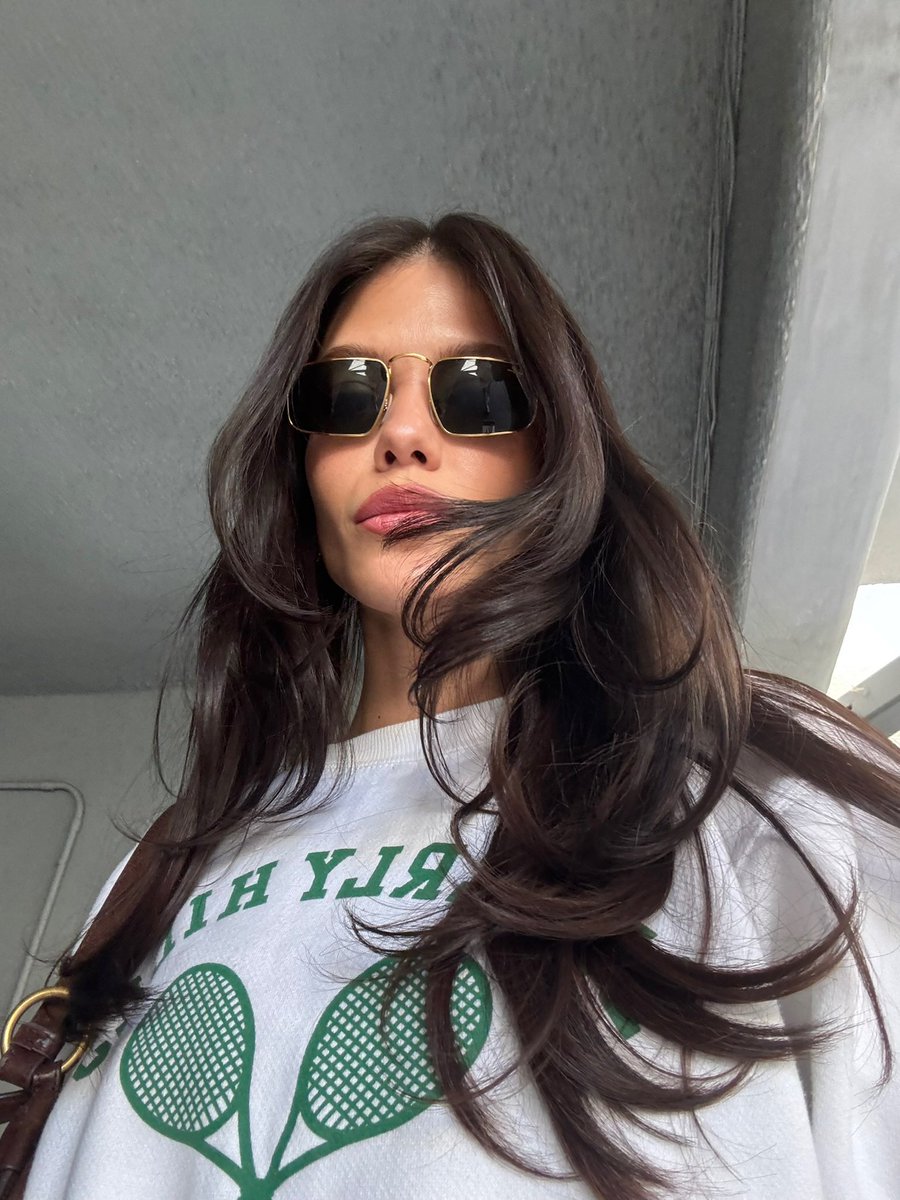 Vitória Strada tweet media