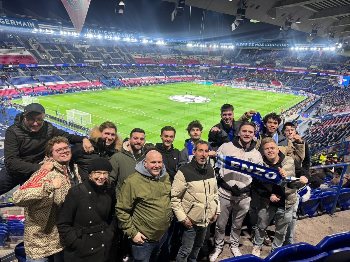 FrancoBlues12's tweet photo. Le parcours européen s’est terminé hier face à un PSG trop fort pour nous…

Mais cette compétition nous a fait voyager, avec plusieurs membres des FrancoBlues, à Londres, Munich, Bergame et Paris.

Rendez-vous bientôt pour de nouveaux déplacements 💙 

UpTheChels 💙 https://t.co/GiJsOfRP3c