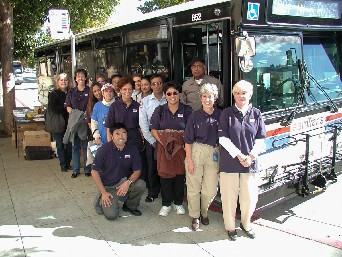 SamTrans tweet media