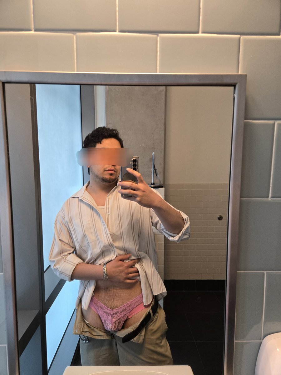 Vera Glow tweet media