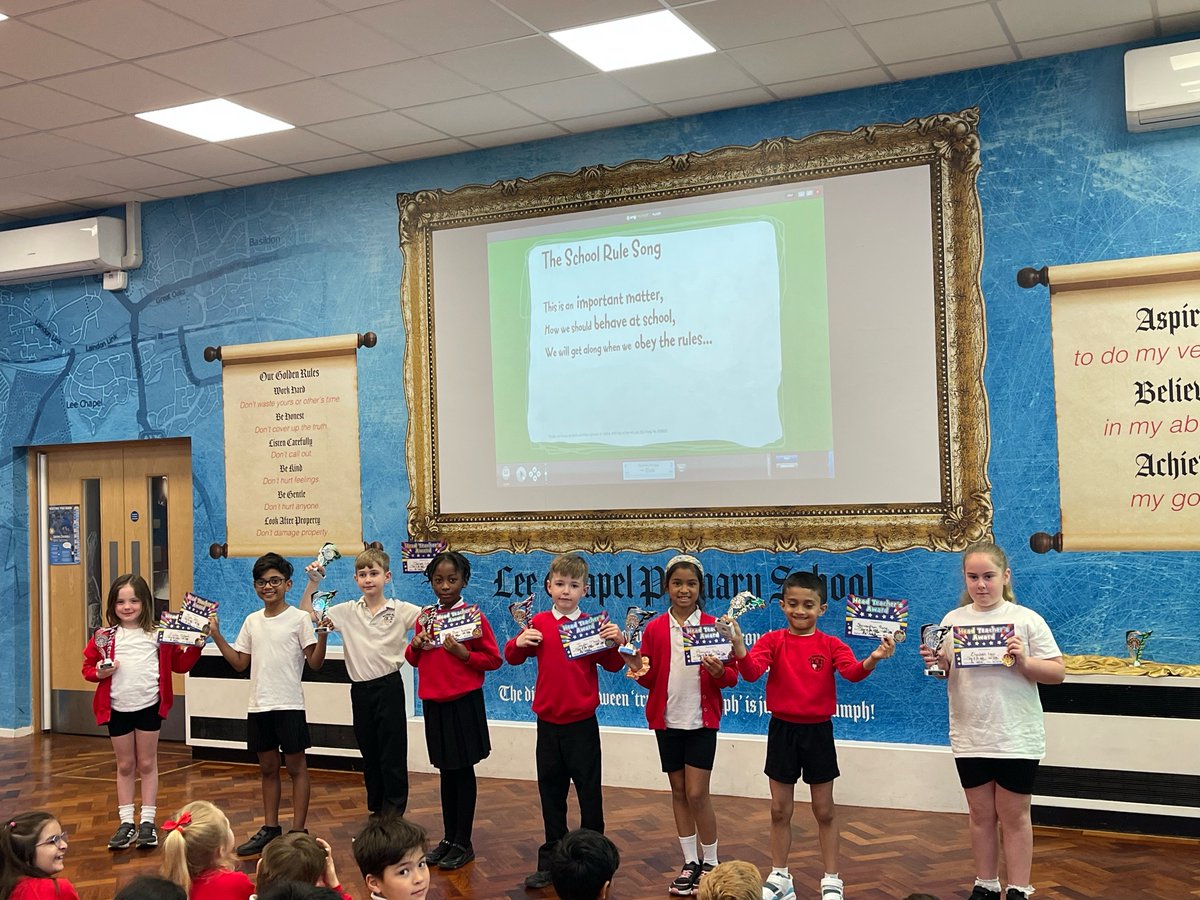 Lee Chapel Primary School tweet media