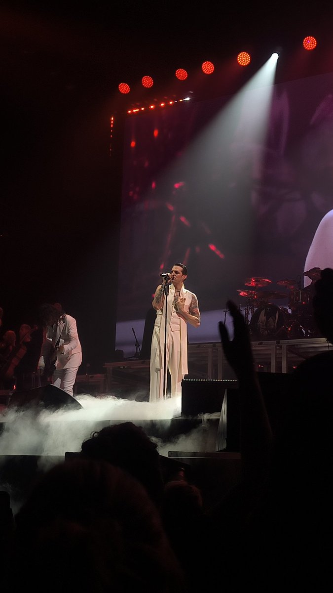 Marti⁷🌸🤍 tweet media