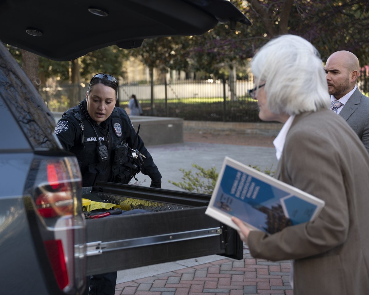 Va Capitol Police tweet media