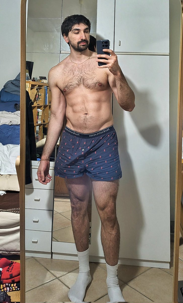 gRound glAss🥸 tweet media