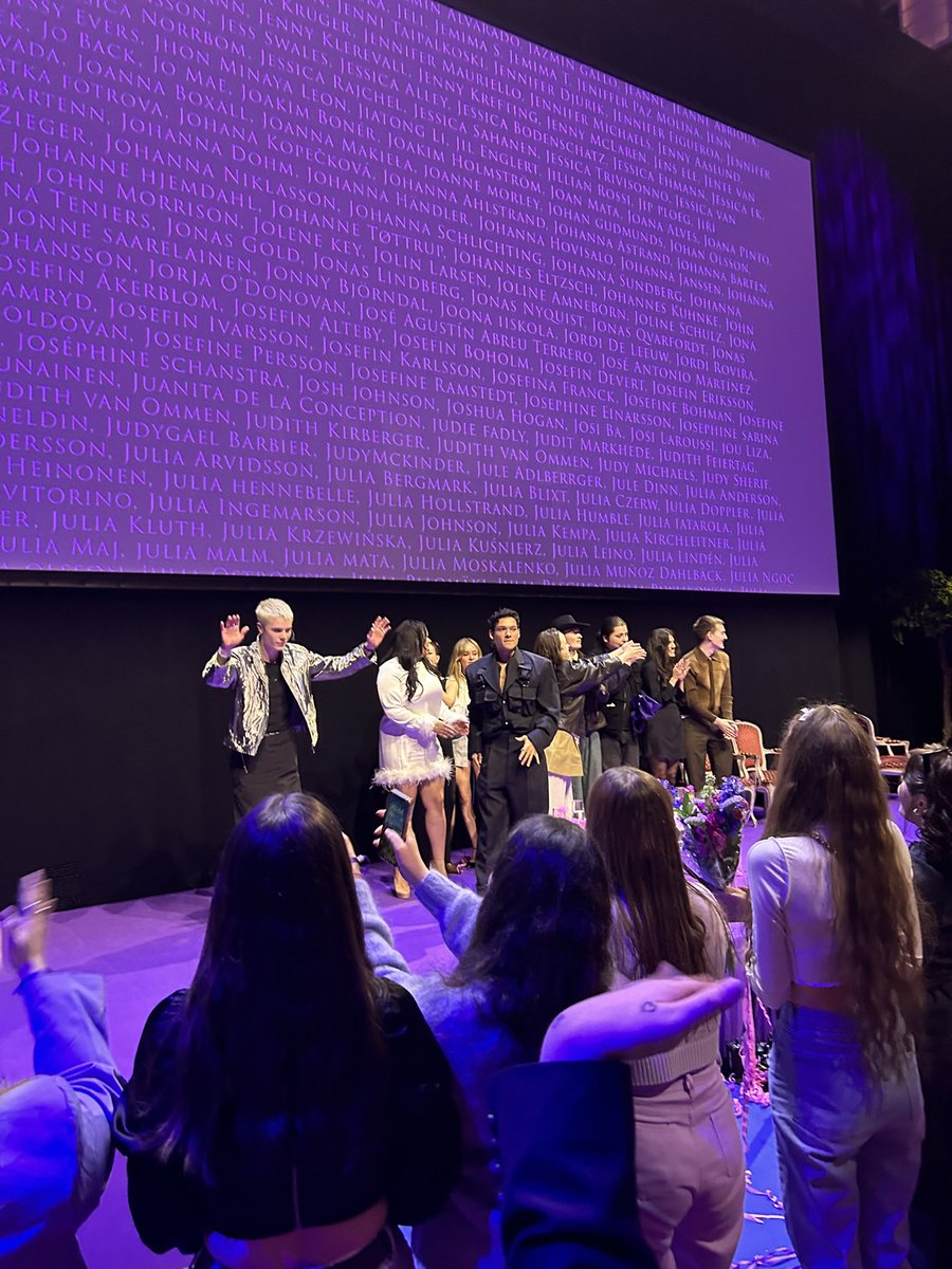 nis ᴖ̈ omar flip tweet media