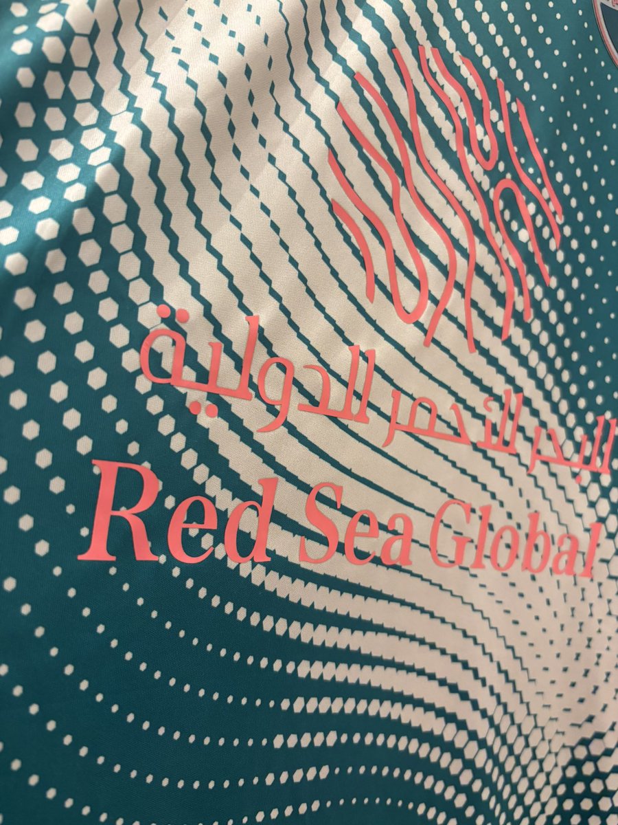 ✈عادل✈ tweet media