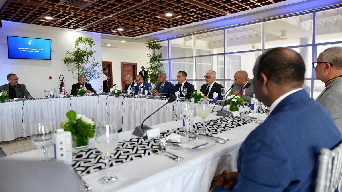 Henry Molina tweet media