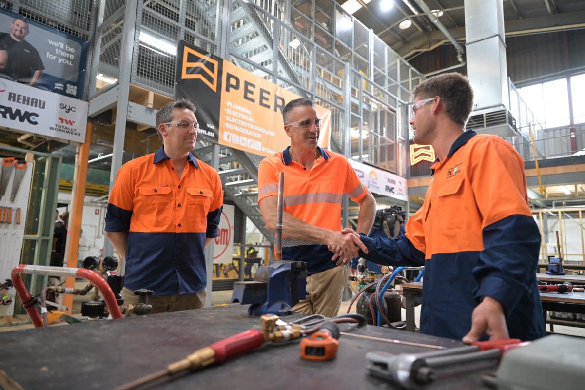 The_Indian_Sun's tweet image. #SouthAustralia invests $700,000 in #plumbing training sandpits at Beverley, supporting 240 extra apprentices. Part of a $29m #HousingSkills package, the move addresses record enrolments &amp;amp; #workforce needs to boost #housing supply. #TheIndianSun

🔗 wp.me/p7ADtX-vnI