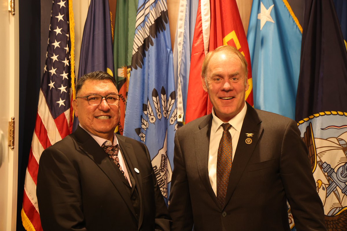 Rep Ryan Zinke tweet media