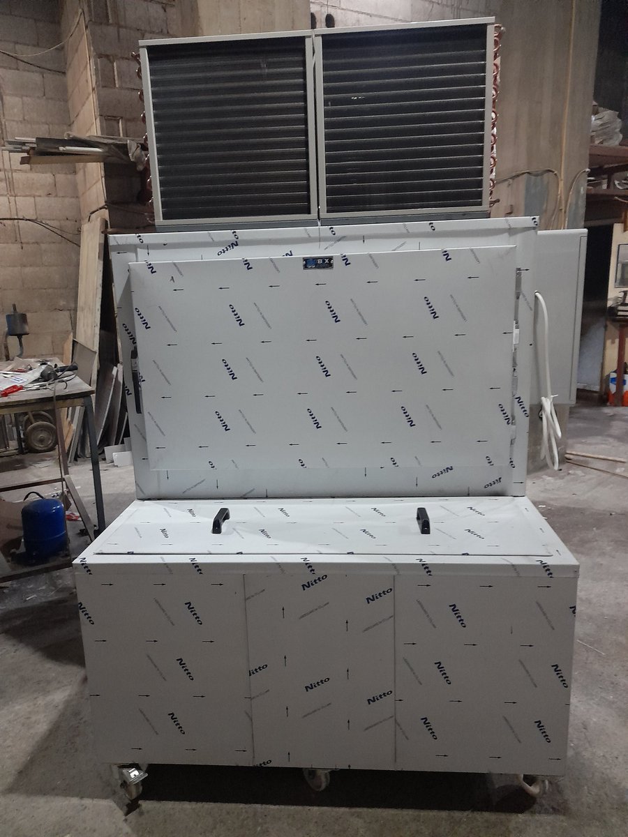 BuzcelikSogutma's tweet image. Küp buz makinesi ( 500 kg.) ☎️ 0,534-291 67 74 
#ice #icemaker #icemakers #icemachine #icemachines #buz #buzmakinesi #buzmakinasi #buzbox #buzcelik #buzceliksogutma