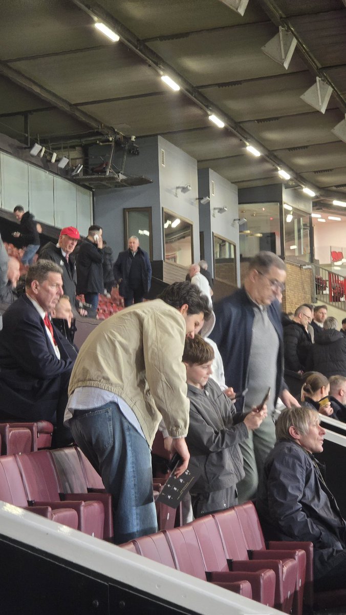 Stretford Paddock tweet media