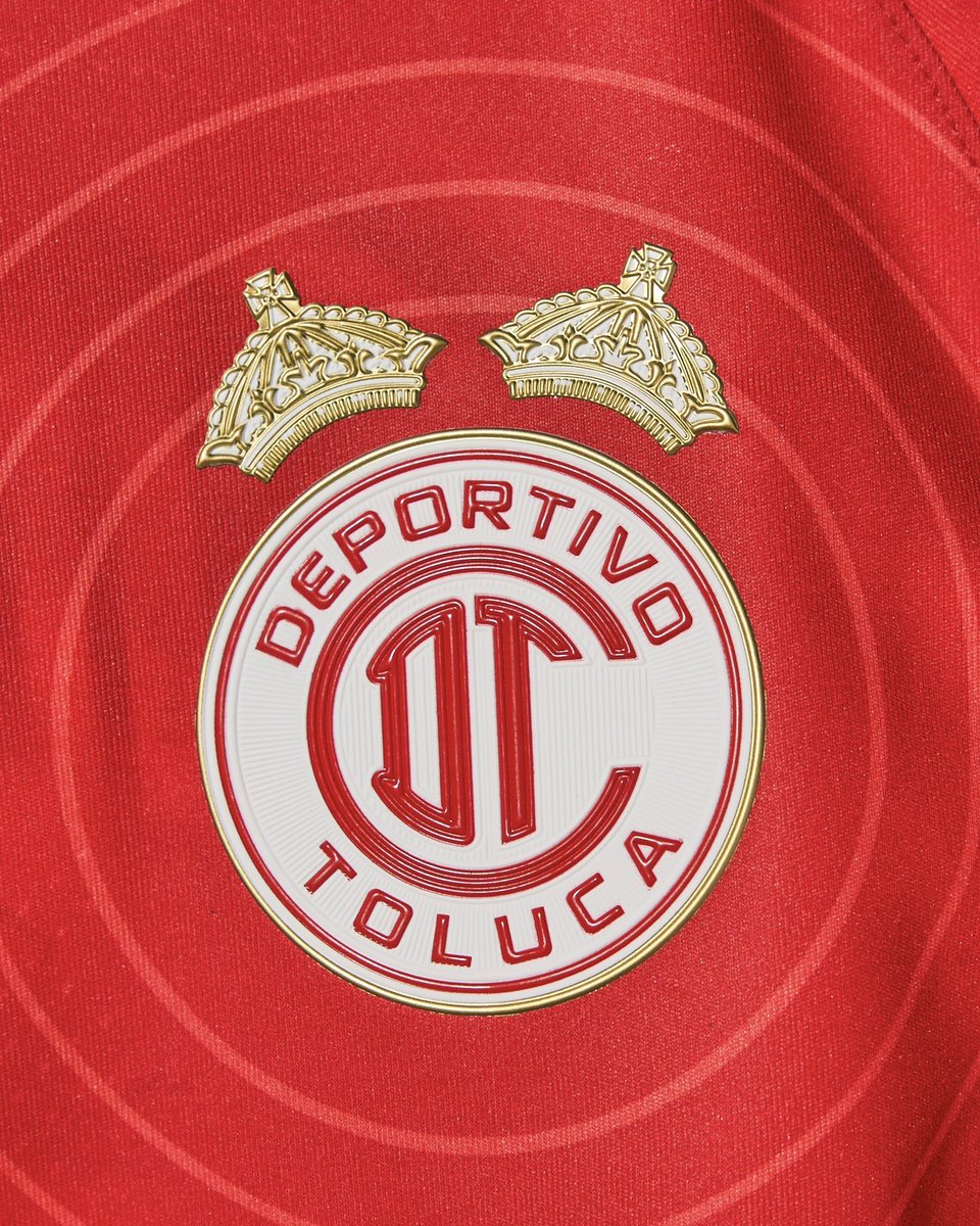 Los detalles de la camiseta del BICAMPEÓN 👑👑 

2025 unidades. A la venta a partir del 31 de marzo 📆 <a href="/newbalance/">New Balance</a>