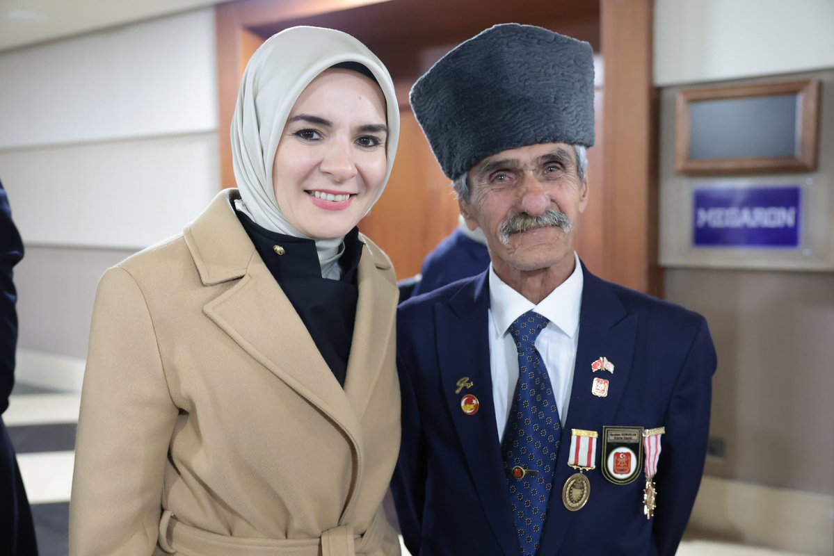 Mahinur Özdemir Göktaş tweet media