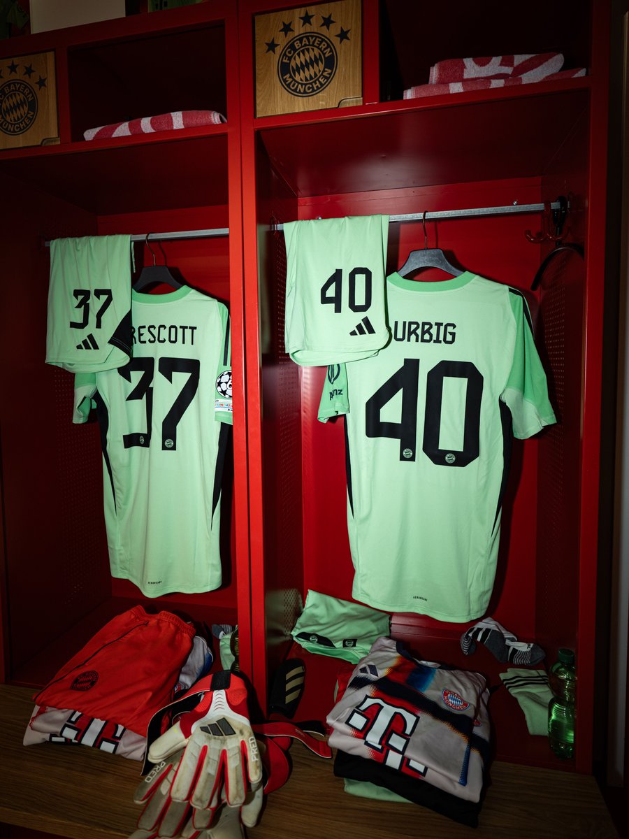 FC Bayern tweet media