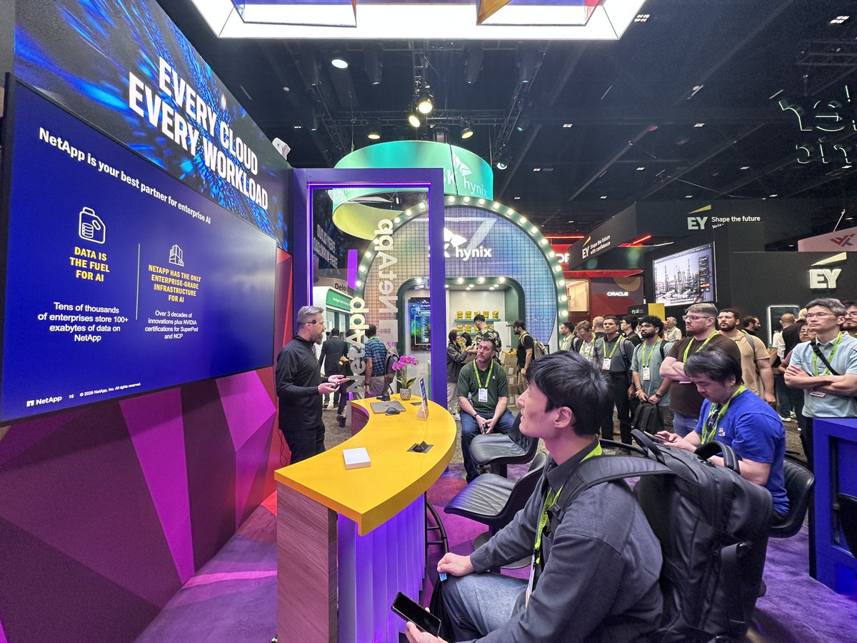 NetApp tweet media