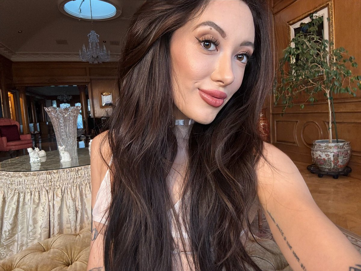 Sage Hunter tweet media