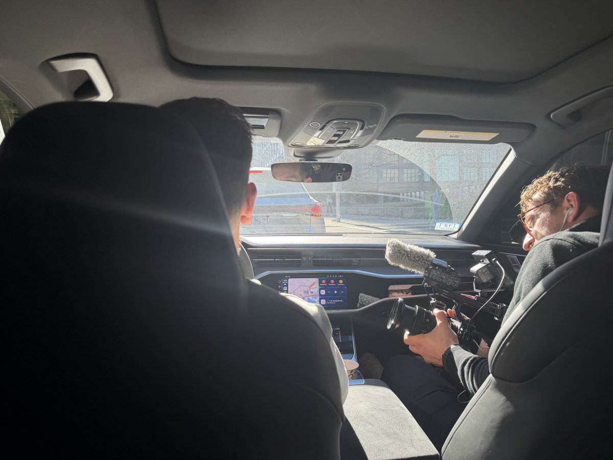 Belle Fraser tweet media