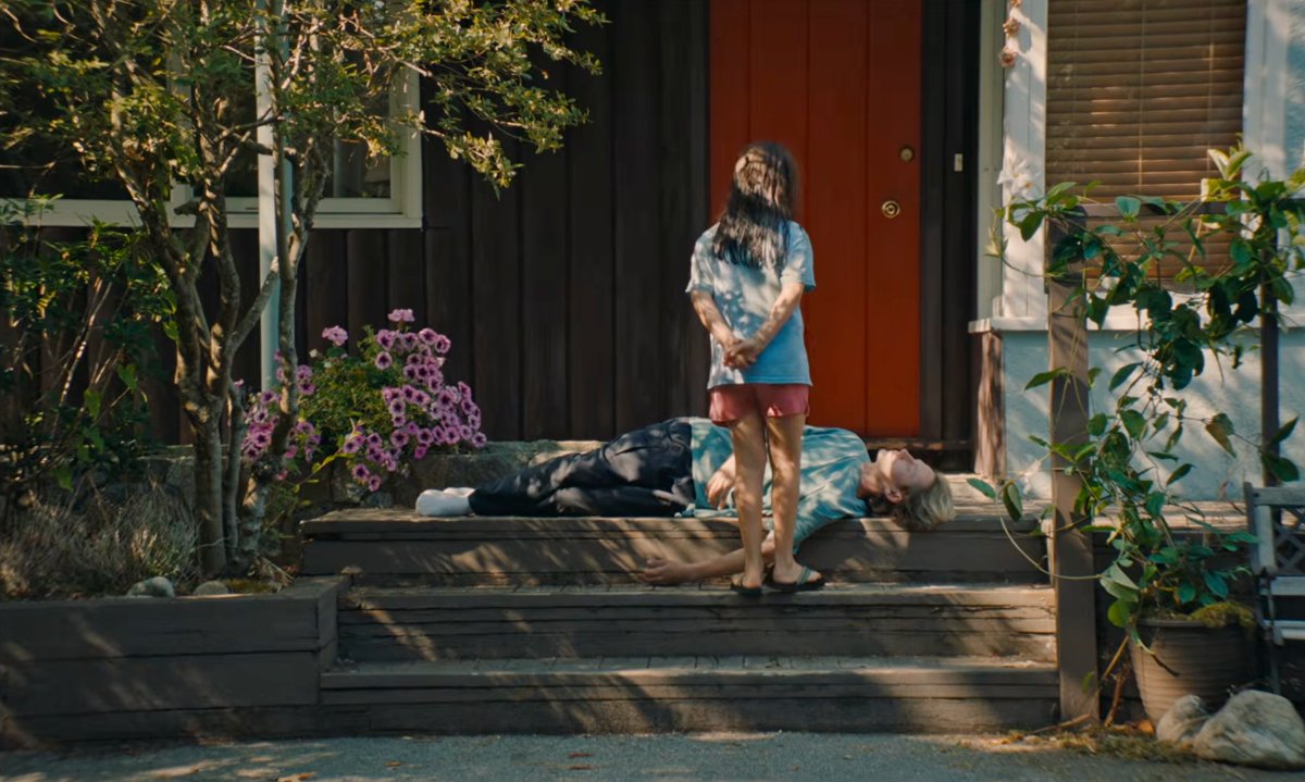 hammertonail's tweet photo. A family's dynamics are revealed through the eyes of a young girl in writer-director Sophy Romvari's BLUE HERON. The award-winning drama arrives in select theaters April 17 from @JanusFilms. 

Watch the official trailer: https://t.co/PvMWy6y2B8 https://t.co/yDNF1gVGND