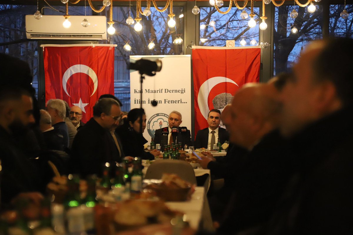 Millî Eğitim Müdürümüz Tayfun Özyolcu, Kars Ardahan Iğdır Maarif Derneği tarafından düzenlenen iftar programına katıldı.

<a href="/tcmeb/">Millî Eğitim Bakanlığı</a> <a href="/Yusuf__Tekin/">Yusuf Tekin</a> <a href="/tcesenyurt/">Esenyurt Kaymakamlığı</a> <a href="/CobanogluF/">Fatih Çobanoğlu</a> <a href="/istanbulilmem/">İstanbul İl Millî Eğitim Müdürlüğü</a> <a href="/MucahitYentur/">Murat Mücahit Yentür</a> <a href="/TayfunOzyolcu/">Tayfun ÖZYOLCU</a>