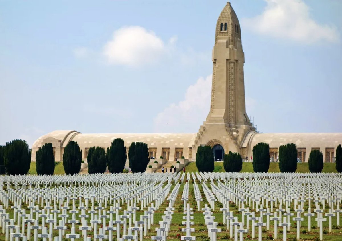 gilahrens's tweet photo. Verdun and a World Undone 
The world has never fully recovered...
https://t.co/XFauUgKfJF https://t.co/egU3bNLYUi