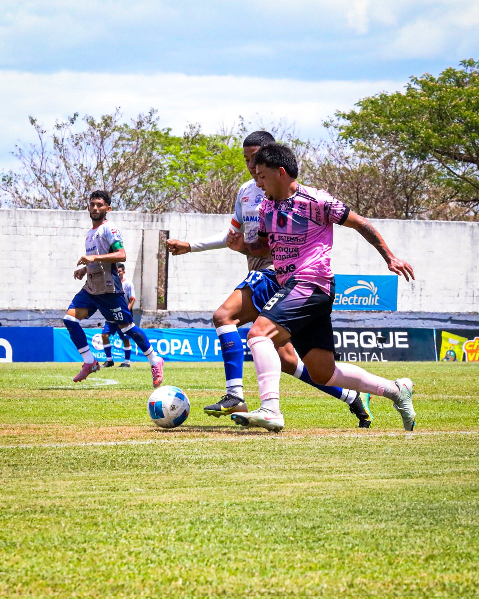 InterFA_'s tweet image. #Reserva | Medio tiempo. 🔥

Nos vamos al descanso con derrota de 2-1 ante C.D. Fuerte San Francisco. 

#VamosInter