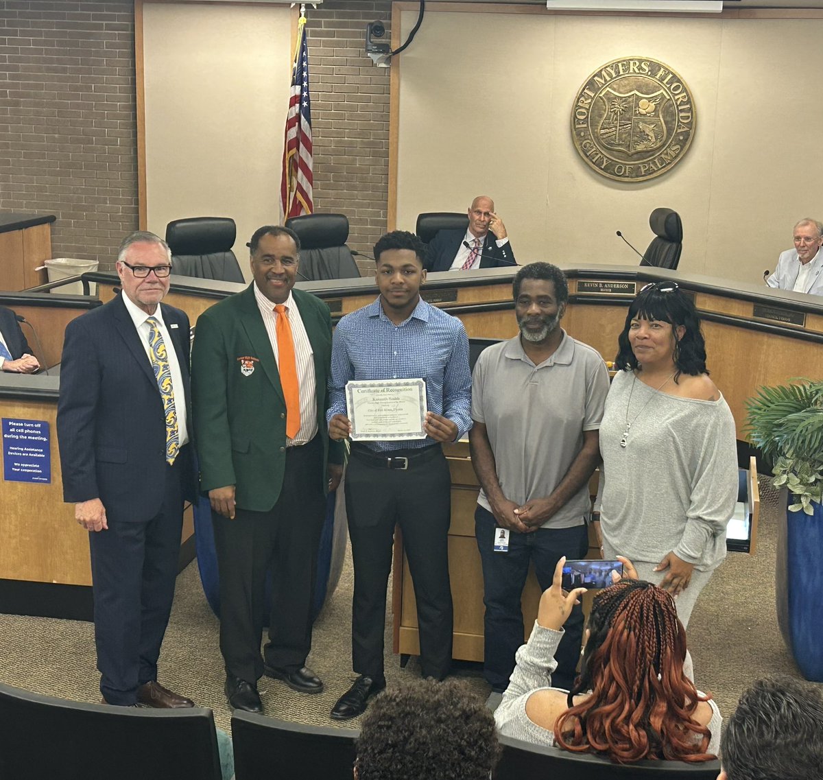 Ed Mathews tweet media