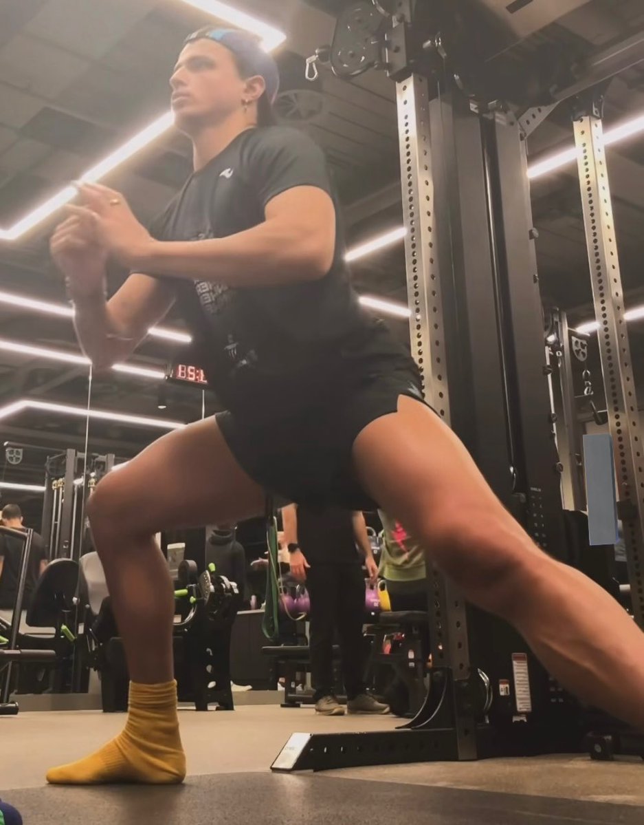 Strictly men 🪩 tweet media