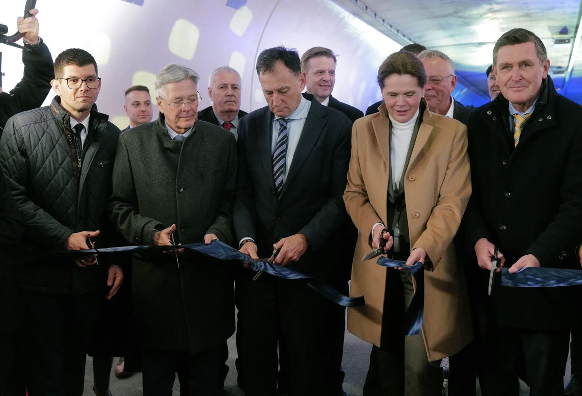 Peter Kaiser tweet media