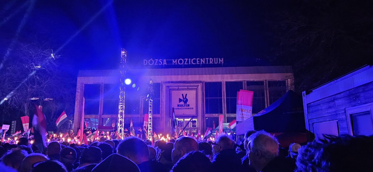 CsaGa 🇭🇺✌🏼 tweet media