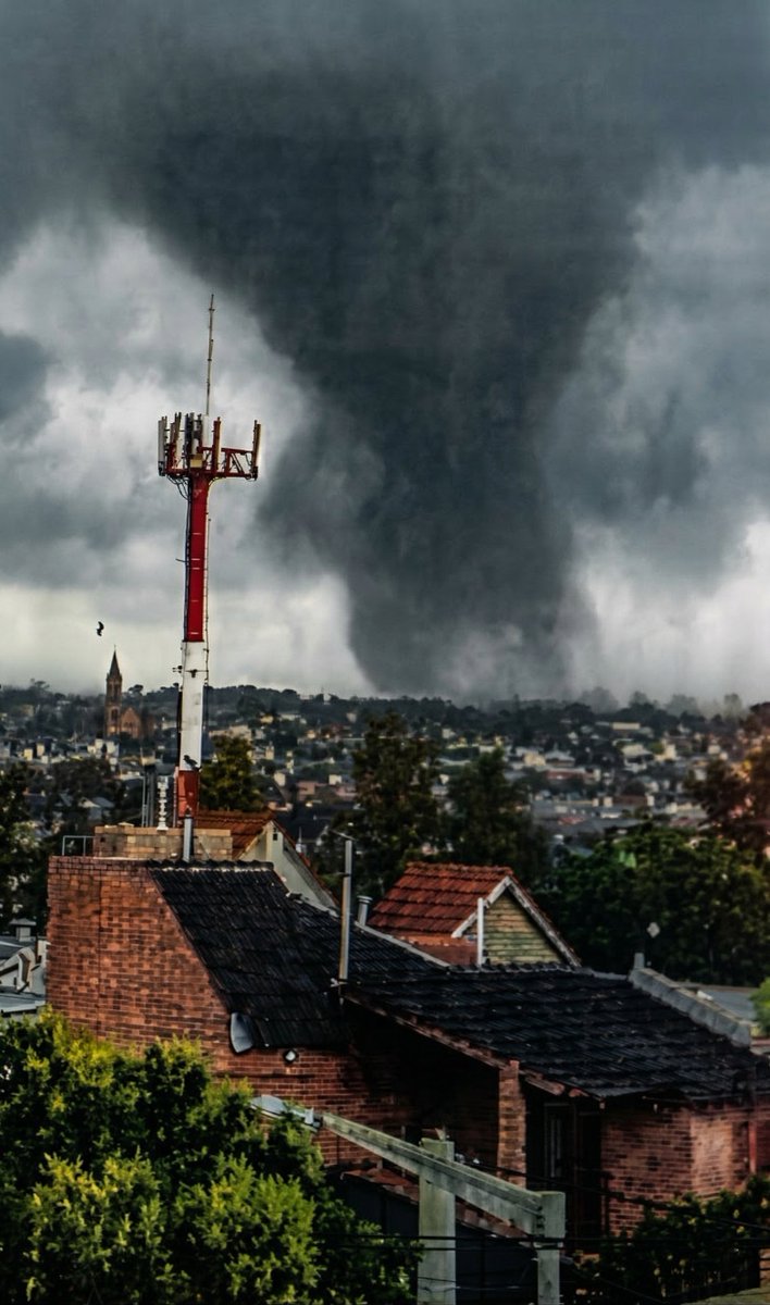 Tornados y Tormentas Argentina - Archivo tweet media