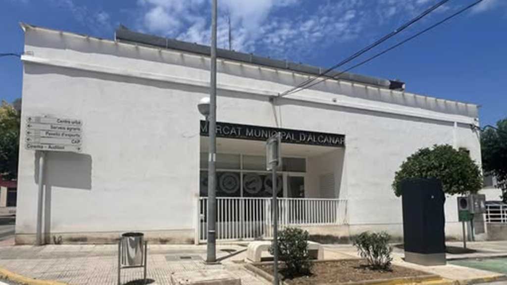 Setmanari L'Ebre tweet media