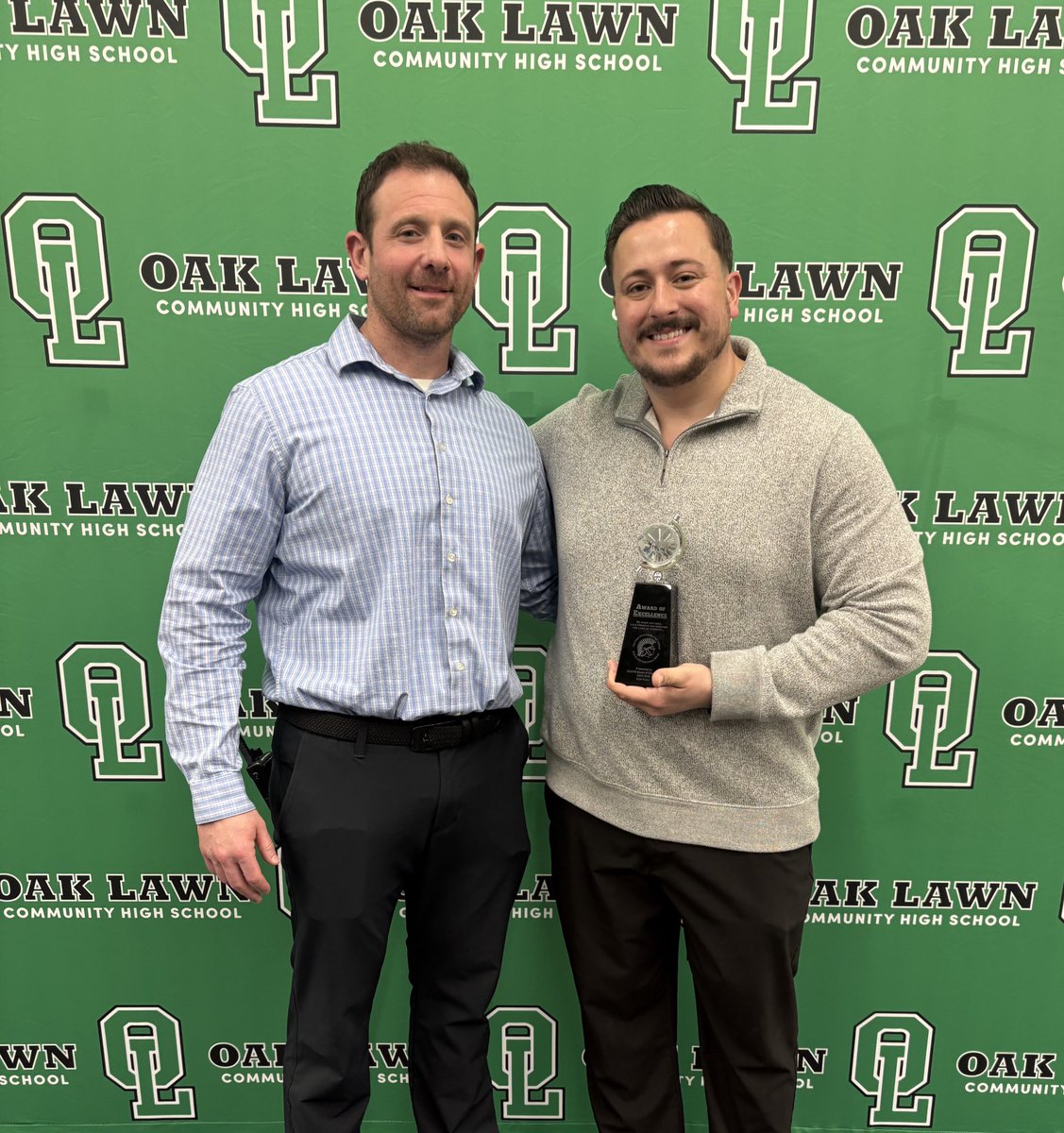 KyleKuzur's tweet photo. Wow. I am extremely grateful to have been nominated for and awarded the Spartan Award of Excellence by the OLCHS Board of Education.

It was amazing to be surrounded by my family, friends, and mentors. Moments like this are really special and also a little humbling. https://t.co/wIDzQRsPUu