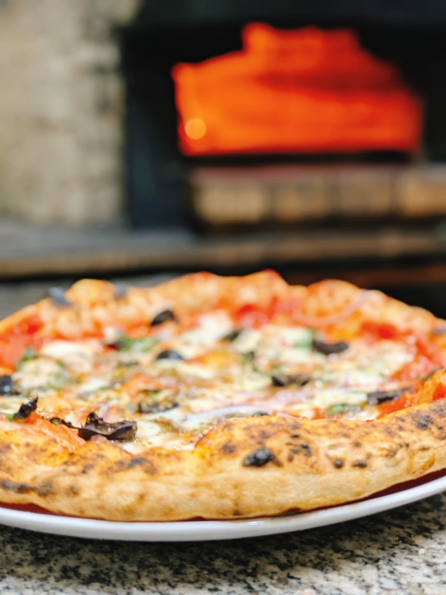 PIZZAクレール（napolipizza）春日部 tweet media