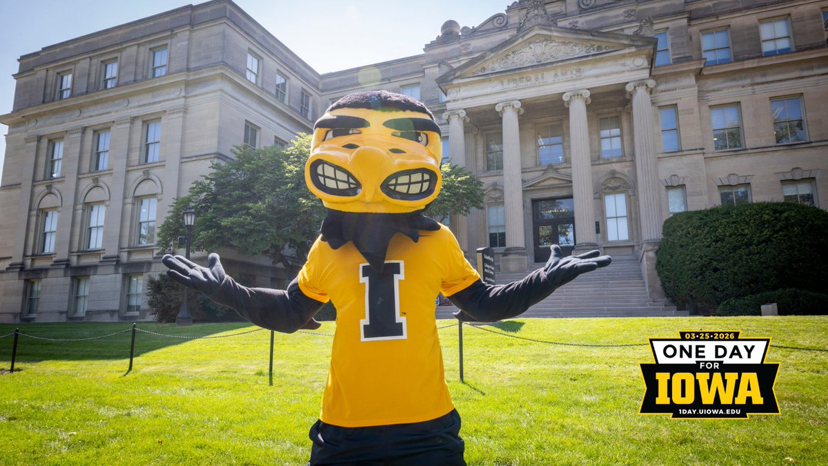 College of Liberal Arts and Sciences at Iowa tweet media