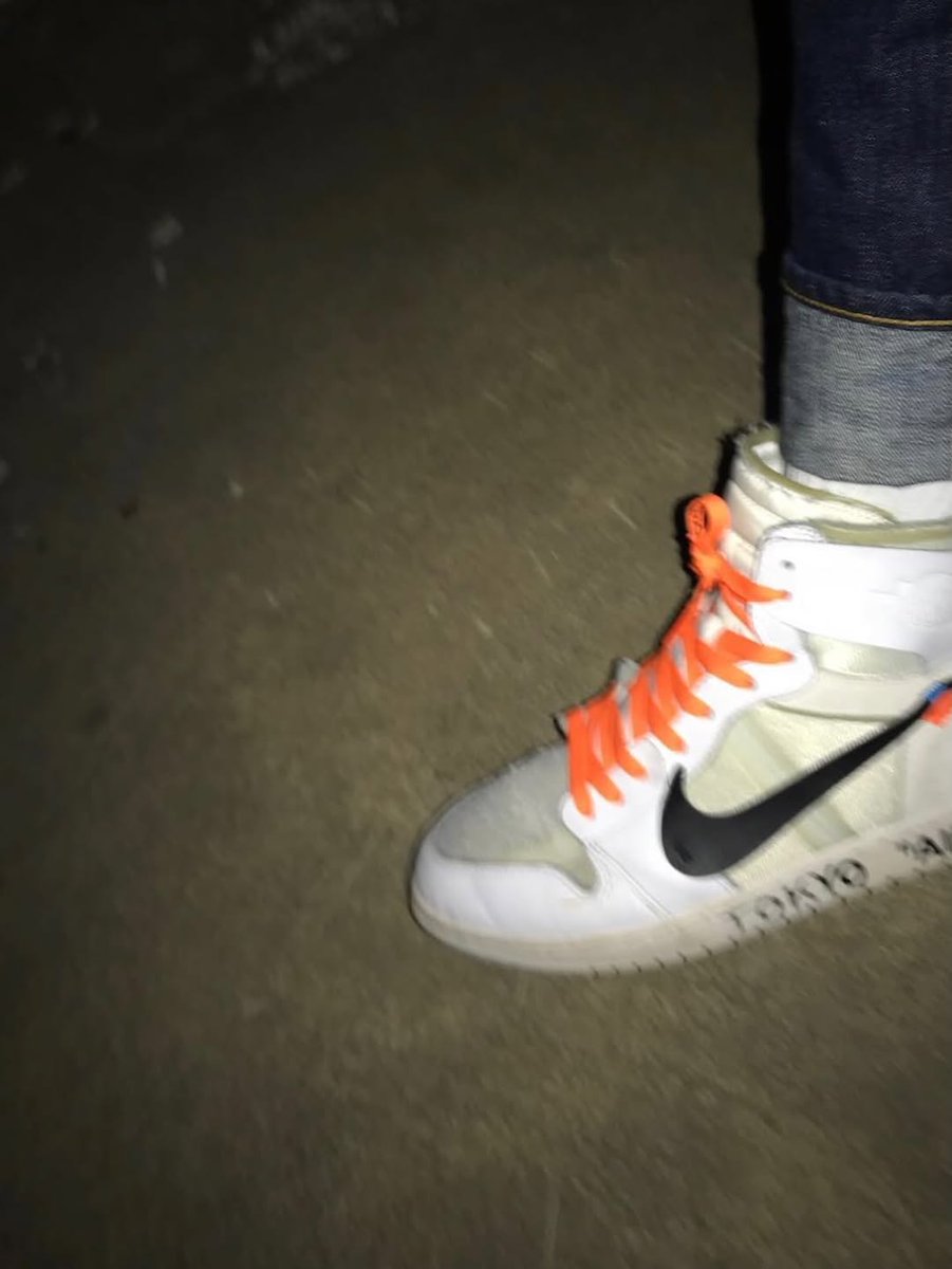 JustFreshKicks tweet media