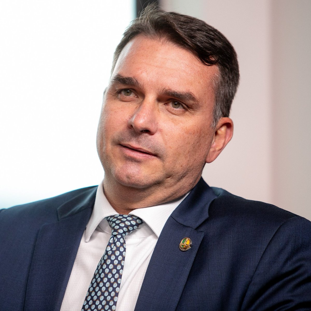 République tweet media