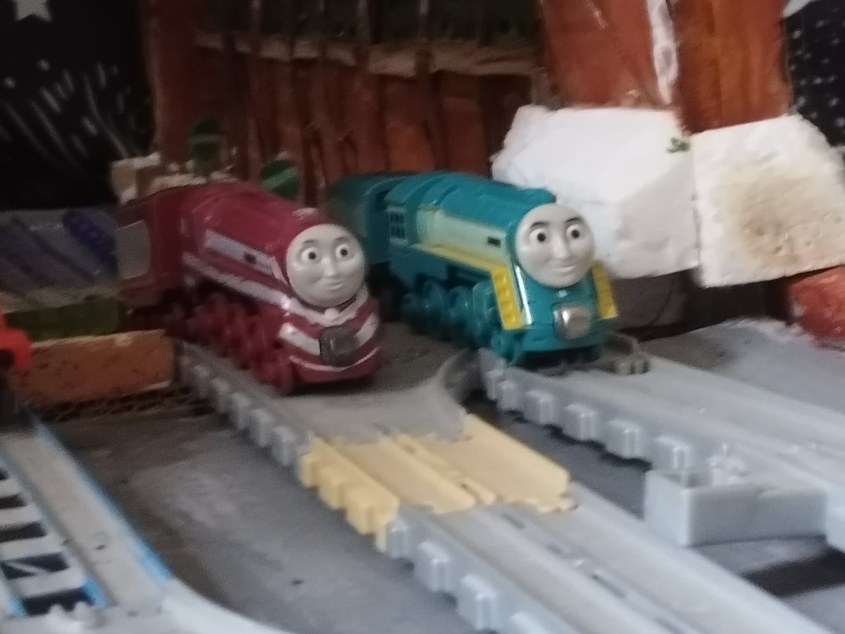 (Festive) Sully ☃️☃️☃️ tweet media