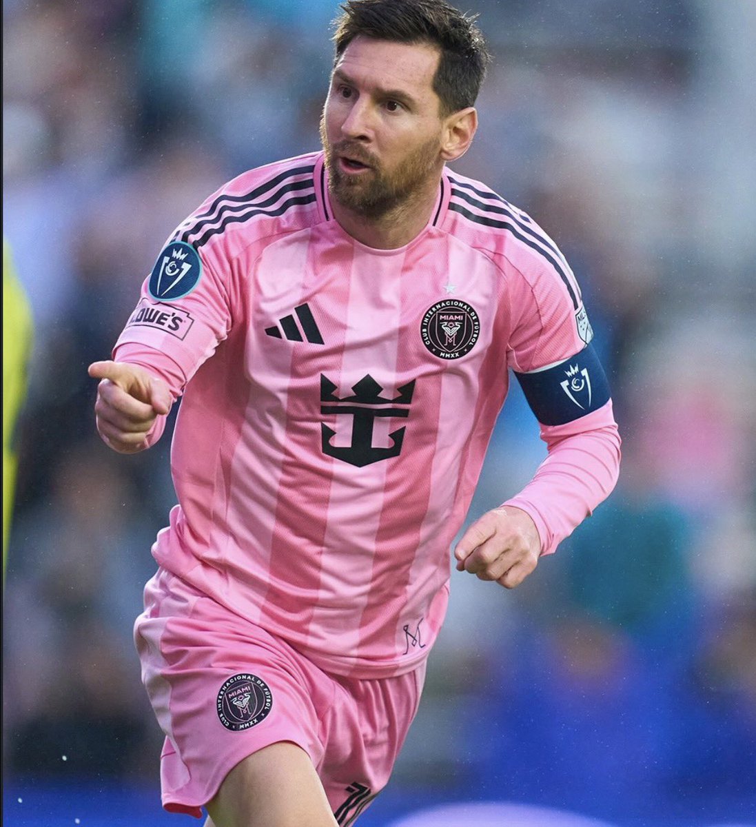 The Touchline | 𝐓 tweet media